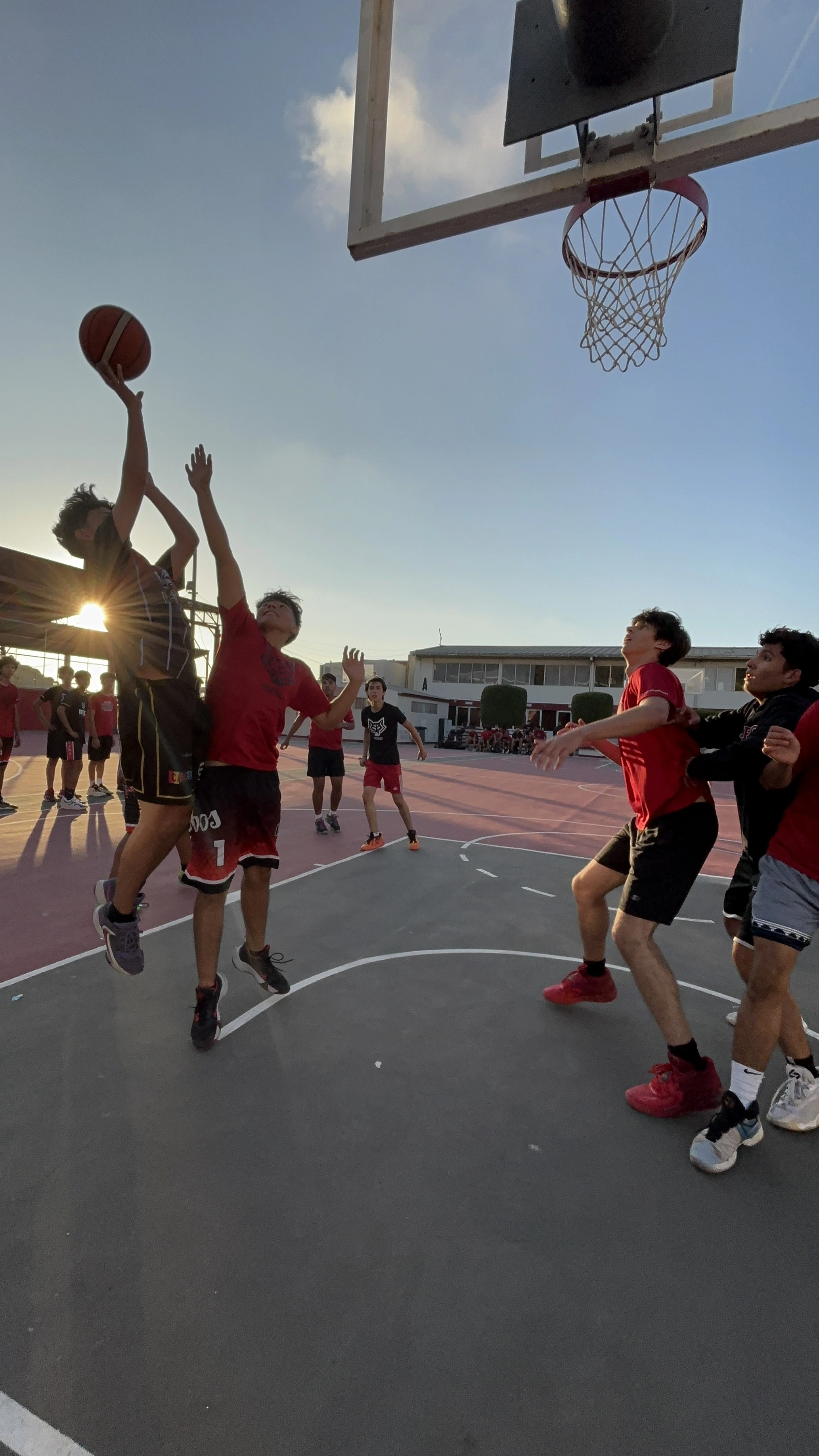 Deportes de equipo en el Ibero